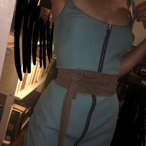 Cinq a Sept 🐳 Fitted Dress sz 4 Zipper detail